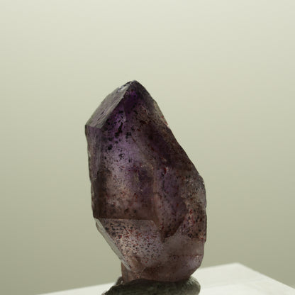 Seltene Phantom Amethyst Zepter mit Eisen Spitze Brandberg, Namibia 23*14*12mm #14304