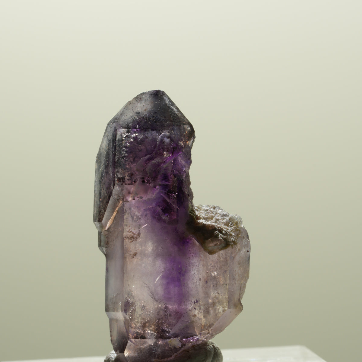 Seltene Phantom Amethyst Skelett Zepter Spitze Brandberg, Namibia 26*16*9mm #14305