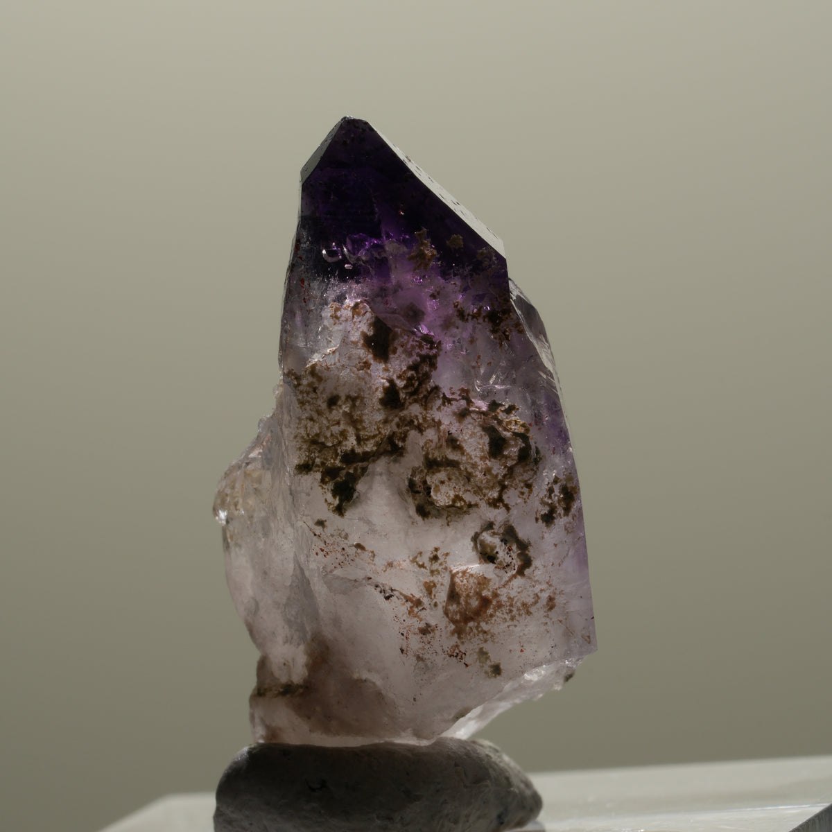 Seltene Phantom Amethyst Skelett Zepter Spitze Brandberg, Namibia 28*15*11mm #14311