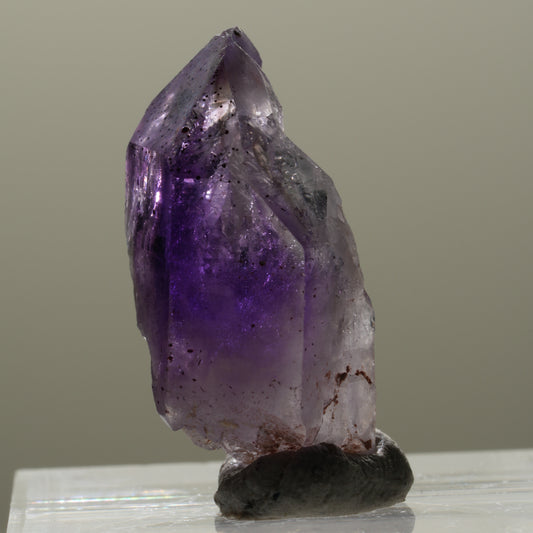 Seltene Phantom Skelett Amethyst mit Eisen Spitze Brandberg, Namibia 24*13*12mm #14317