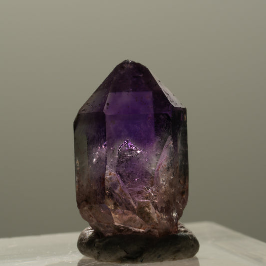 Seltene Phantom Amethyst Zepter Spitze Brandberg, Namibia 20*11*11mm #14318