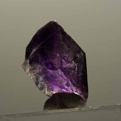 Seltene Phantom Skelett Amethyst mit Eisen Spitze Brandberg, Namibia 22*16*12mm #14319