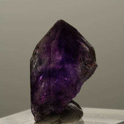 Seltene Phantom Skelett Amethyst mit Eisen Spitze Brandberg, Namibia 22*16*12mm #14319