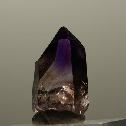 Seltene Phantom Amethyst Spitze Goboboseb, Namibia 22*15*9mm #14320