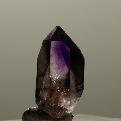 Seltene Phantom Amethyst Spitze Goboboseb, Namibia 22*15*9mm #14320