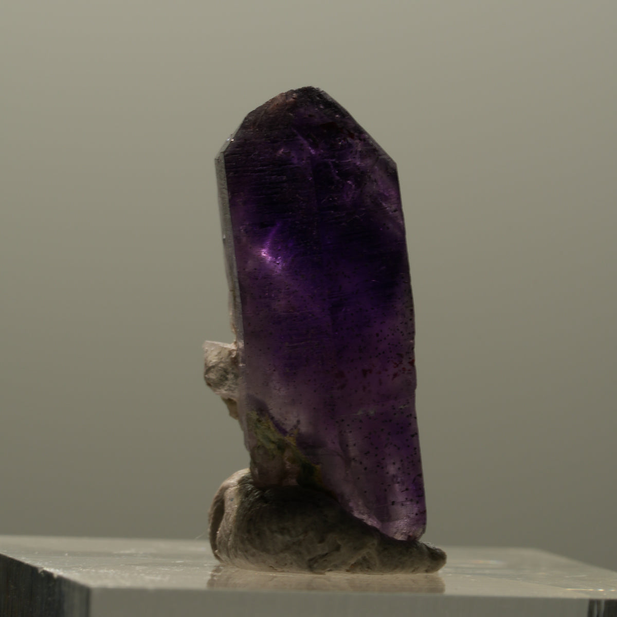 Seltene Phantom Amethyst Skelett Zepter Spitze Brandberg, Namibia 23*11*9mm #14325