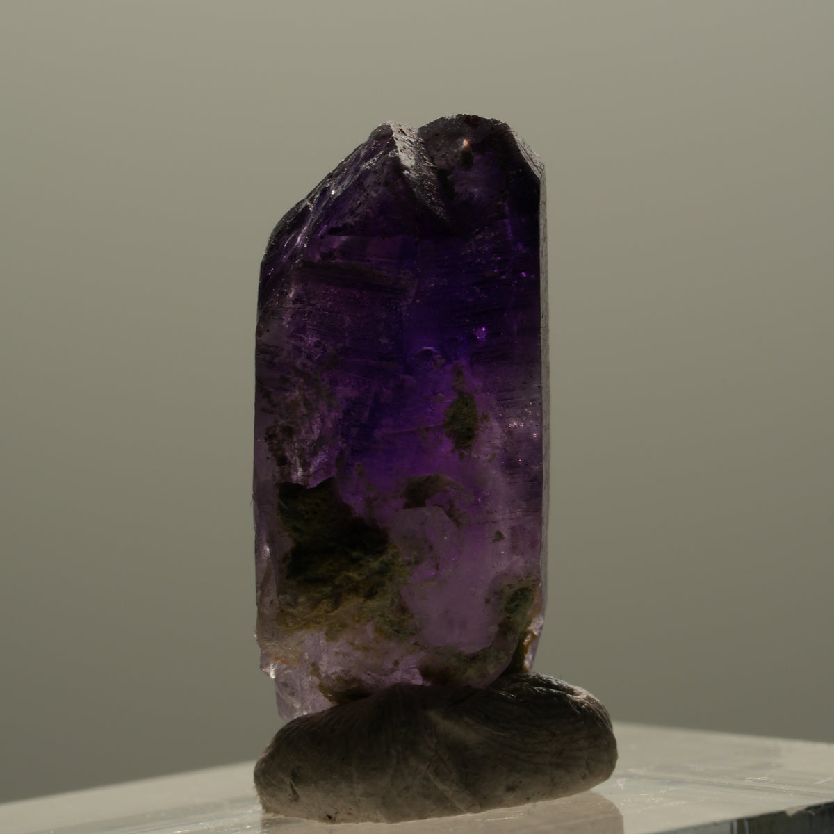 Seltene Phantom Amethyst Skelett Zepter Spitze Brandberg, Namibia 23*11*9mm #14325