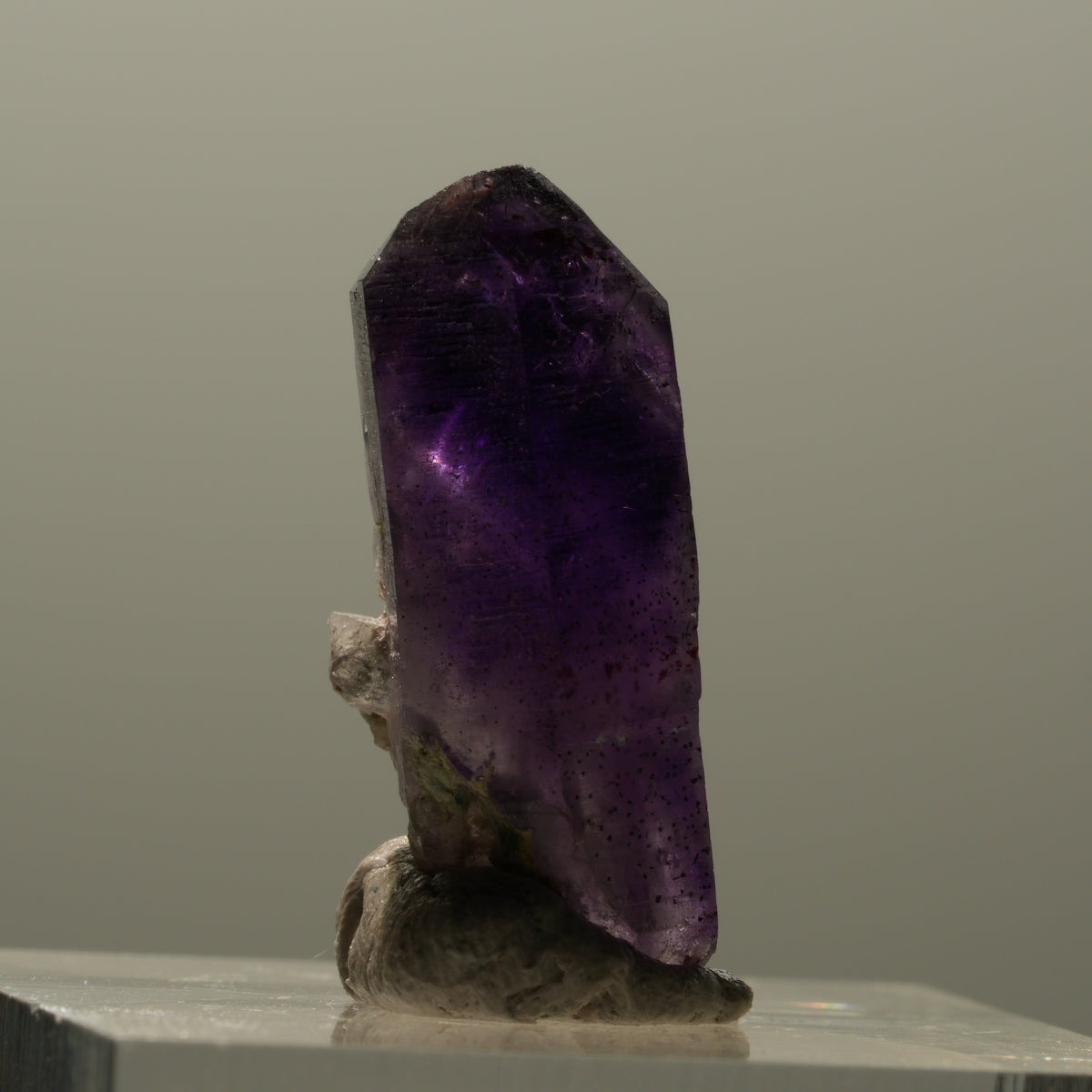 Seltene Phantom Amethyst Skelett Zepter Spitze Brandberg, Namibia 23*11*9mm #14325