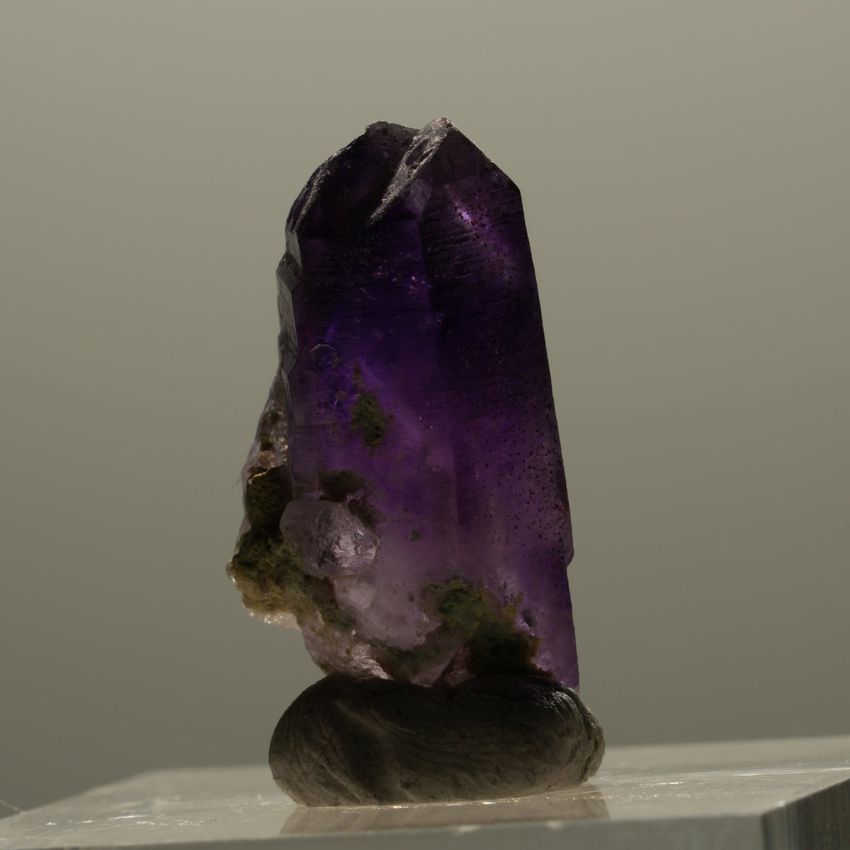 Seltene Phantom Amethyst Skelett Zepter Spitze Brandberg, Namibia 23*11*9mm #14325