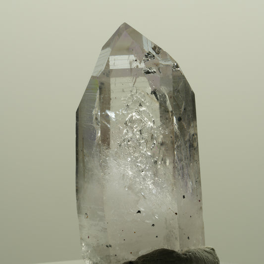 Lemurian Phantom Amethyst mit Hämatit Spitze Streep Mine, Namibia 33*15*15mm #14352