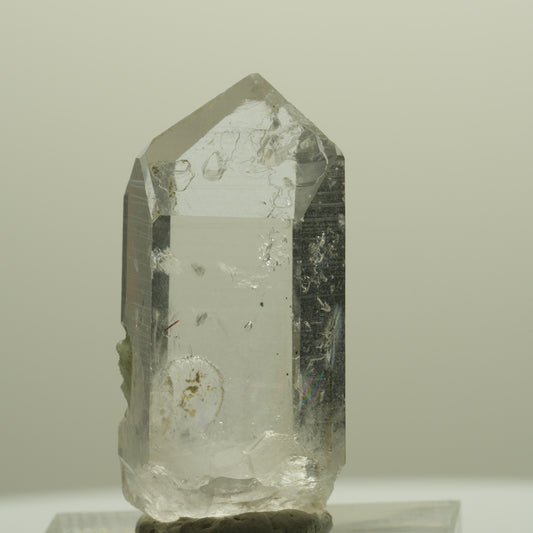 Lemurian Skelett Rauchquarz mit Hämatit, Prehnit Streep Mine, Namibia 33*16*12mm #14369
