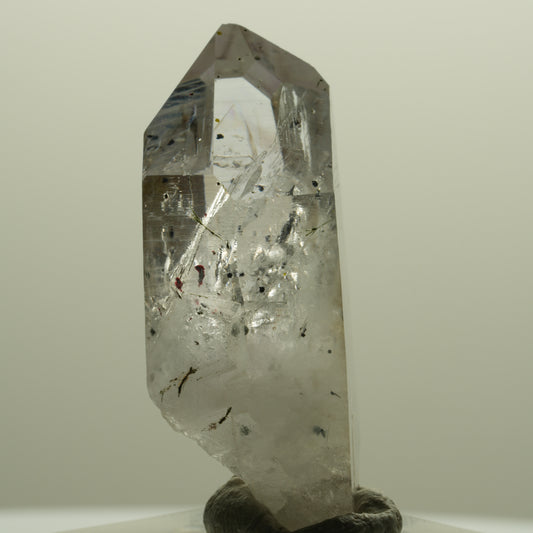 Harlekin Lemurian Phantom Amethyst mit Epidot Streep Mine, Goboboseb, Namibia 42*19*15mm #14443