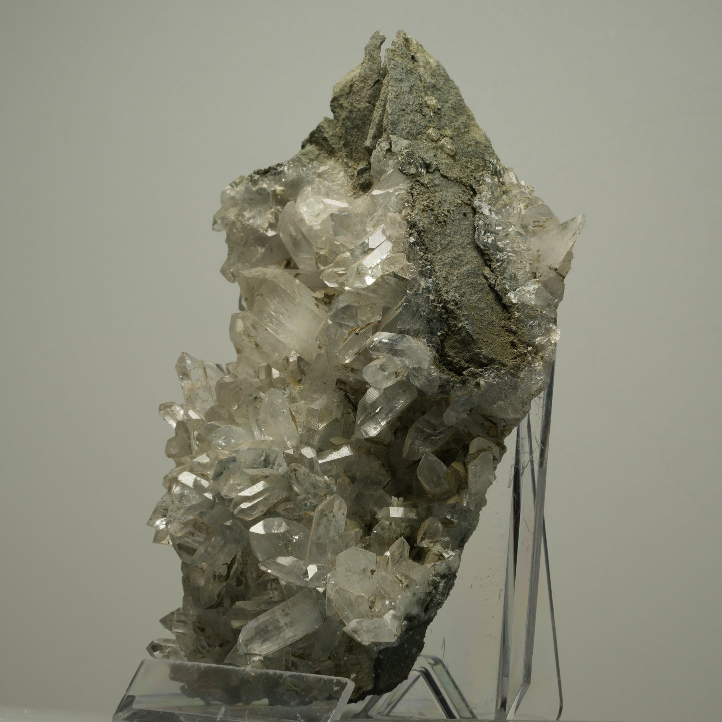 XL Chlorit Quarz, Prehnit, Analcim auf Matrix Stufe Streep Mine, Namibia 134*90*38mm #14489