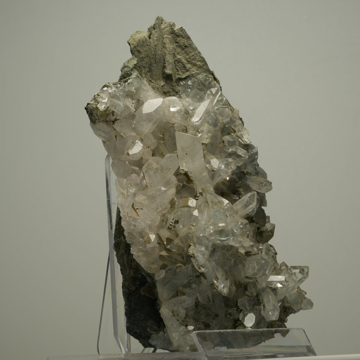 XL Chlorit Quarz, Prehnit, Analcim auf Matrix Stufe Streep Mine, Namibia 134*90*38mm #14489
