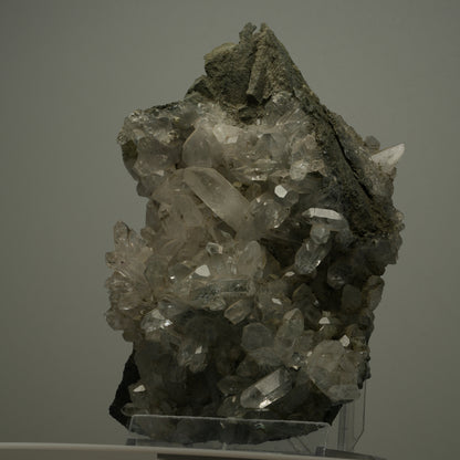 XL Chlorit Quarz, Prehnit, Analcim auf Matrix Stufe Streep Mine, Namibia 134*90*38mm #14489