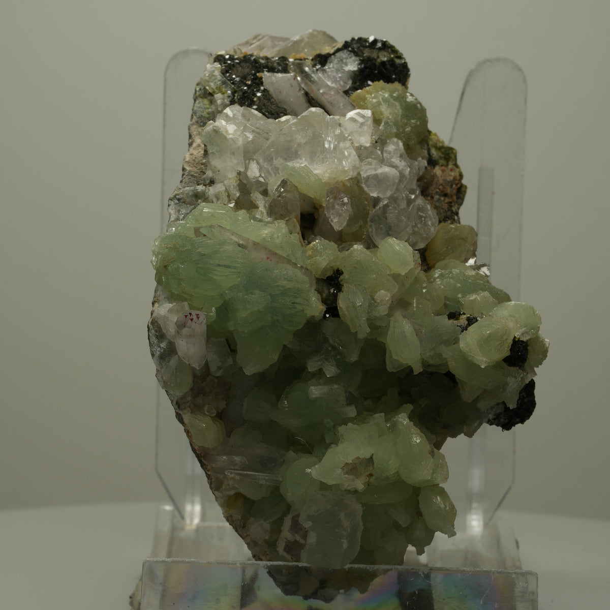XL Prehnit, Harlekin Amethyst, Calcit, Epidot auf Matrix Streep Mine, Namibia 98*88*57mm #14491