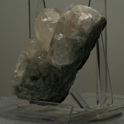 Seltene Calcit auf Matrix Stufe Streep Mine, Namibia 78*48*39mm #14492