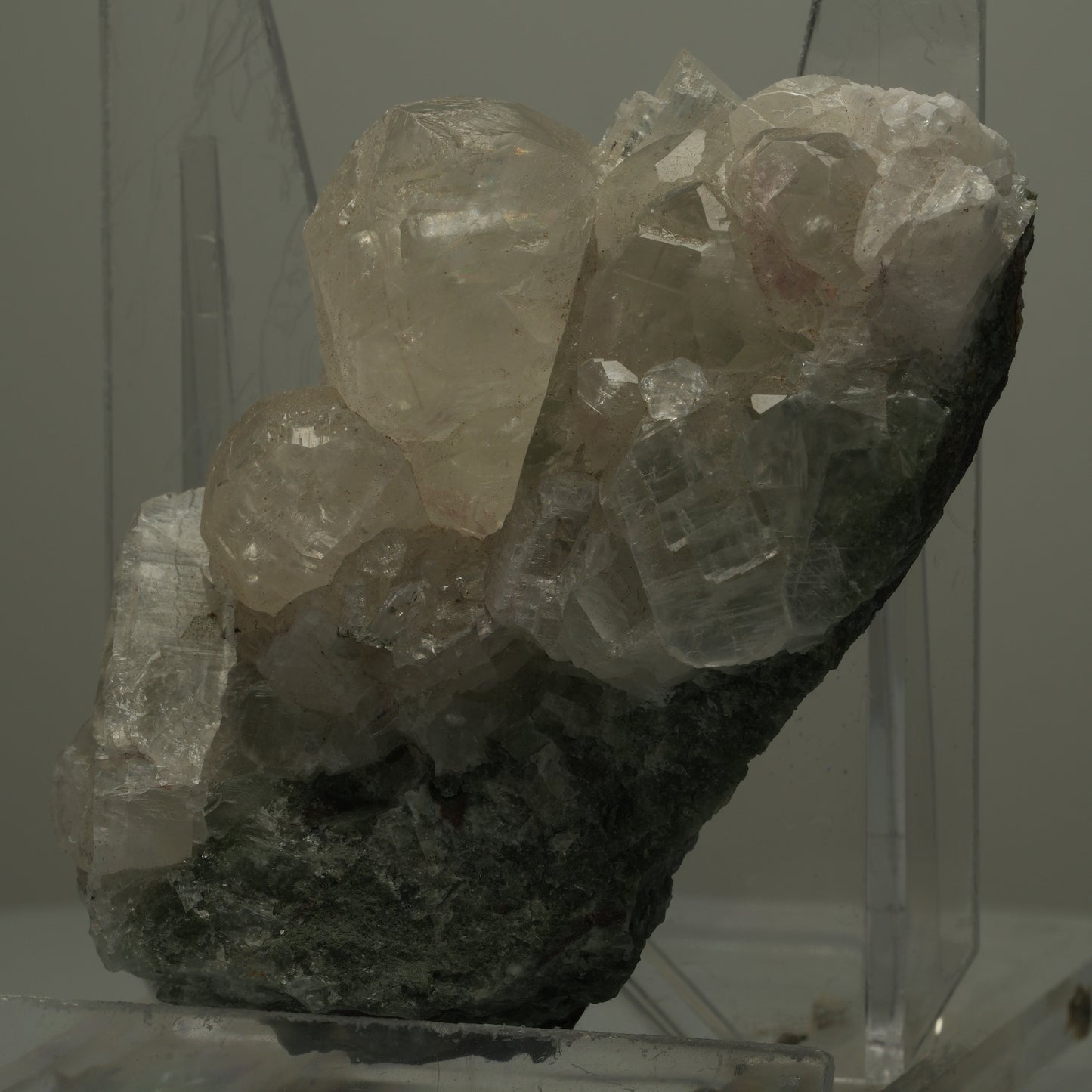 Seltene Calcit auf Matrix Stufe Streep Mine, Namibia 78*48*39mm #14492