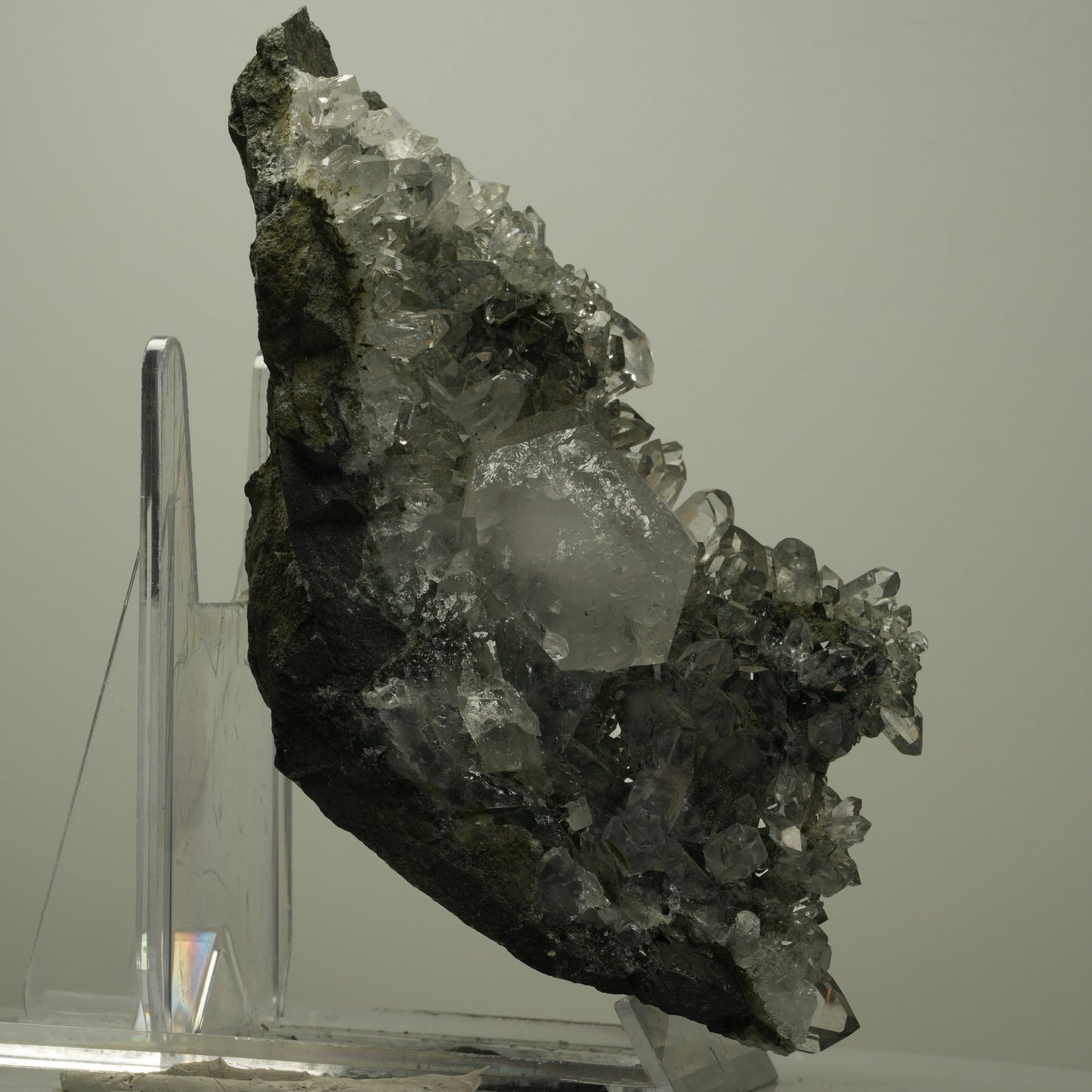 XL Harlekin Starburst Quarz, Amethyst, Epidot auf Matrix Streep Mine, Namibia 134*73*75mm #14493