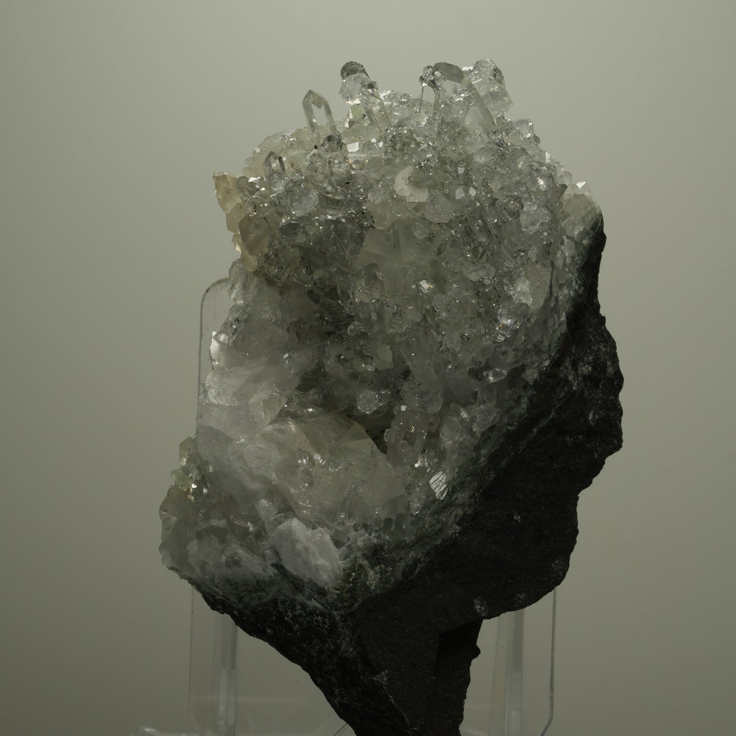 XL Starburst Quarz, Calcit, Analcim, Prehnit auf Matrix Streep Mine, Namibia 94*58*70mm #14496