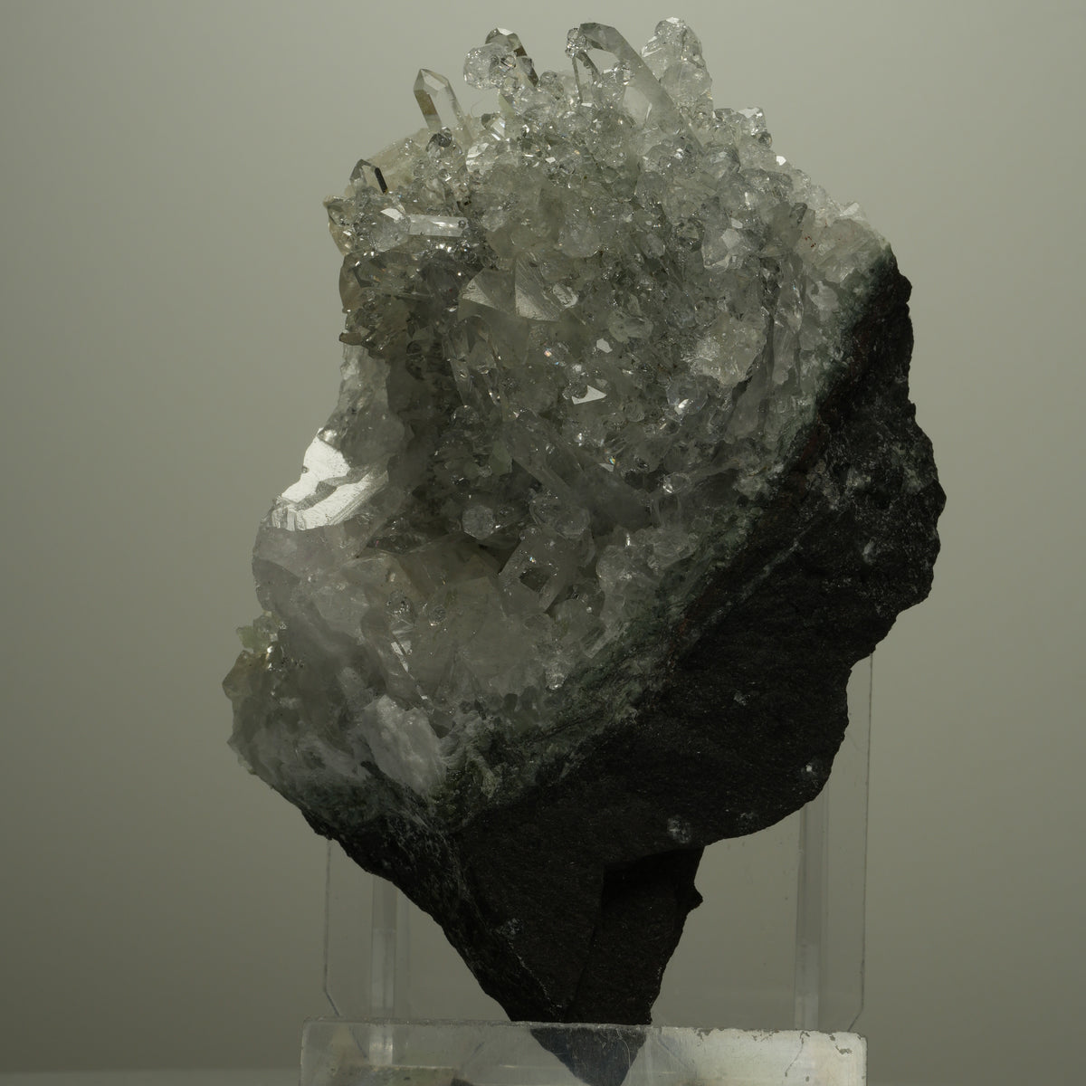 XL Starburst Quarz, Calcit, Analcim, Prehnit auf Matrix Streep Mine, Namibia 94*58*70mm #14496