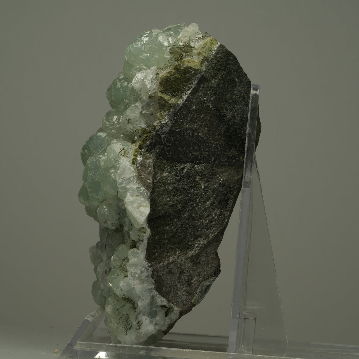 Große Starburst Quarz, Prehnit Epidot auf Matrix Streep Mine Namibia 102*57*53mm #14508