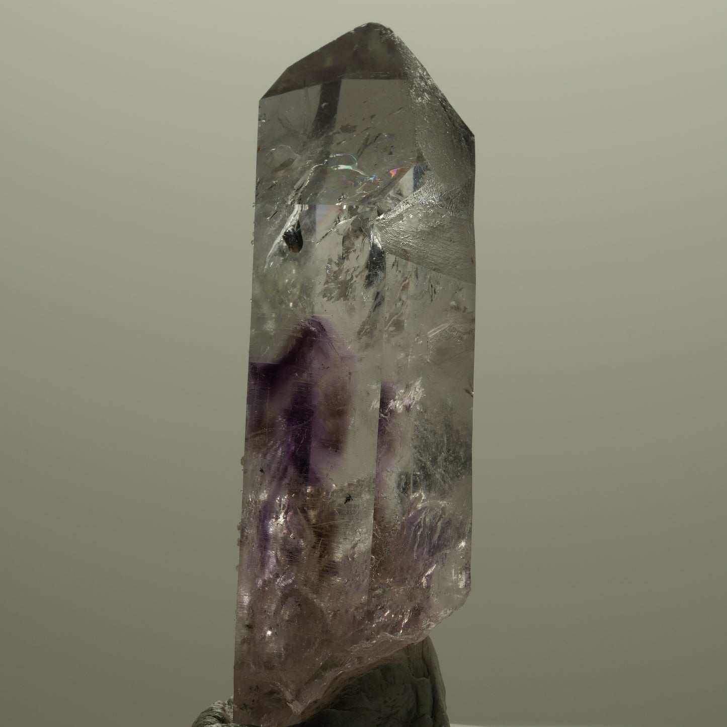 Phantom Amethyst mit Analcim, Prehnit, Hämatit Streep Mine, Goboboseb, Namibia 67*25*20mm #14517