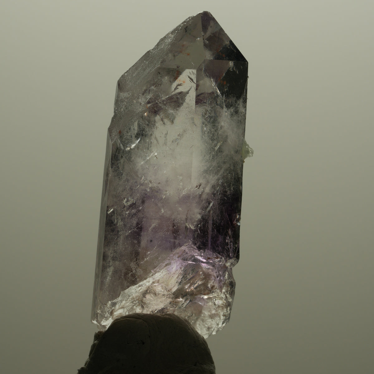 Phantom Amethyst mit Analcim, Prehnit, Hämatit Streep Mine, Goboboseb, Namibia 67*25*20mm #14517