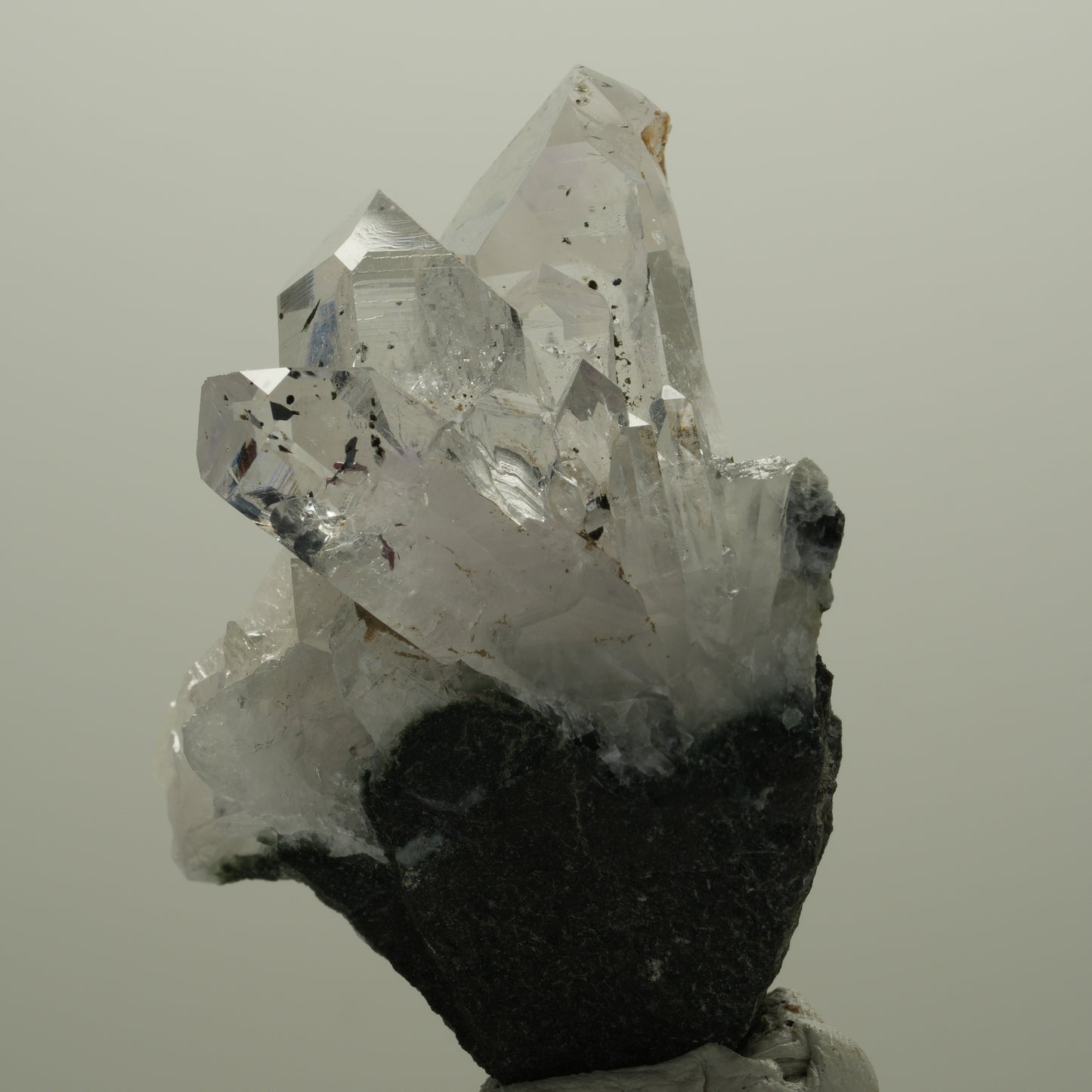 Harlekin Lemurian Phantom Amethyst mit Epidot Streep Mine, Namibia 56*46*31mm #14519