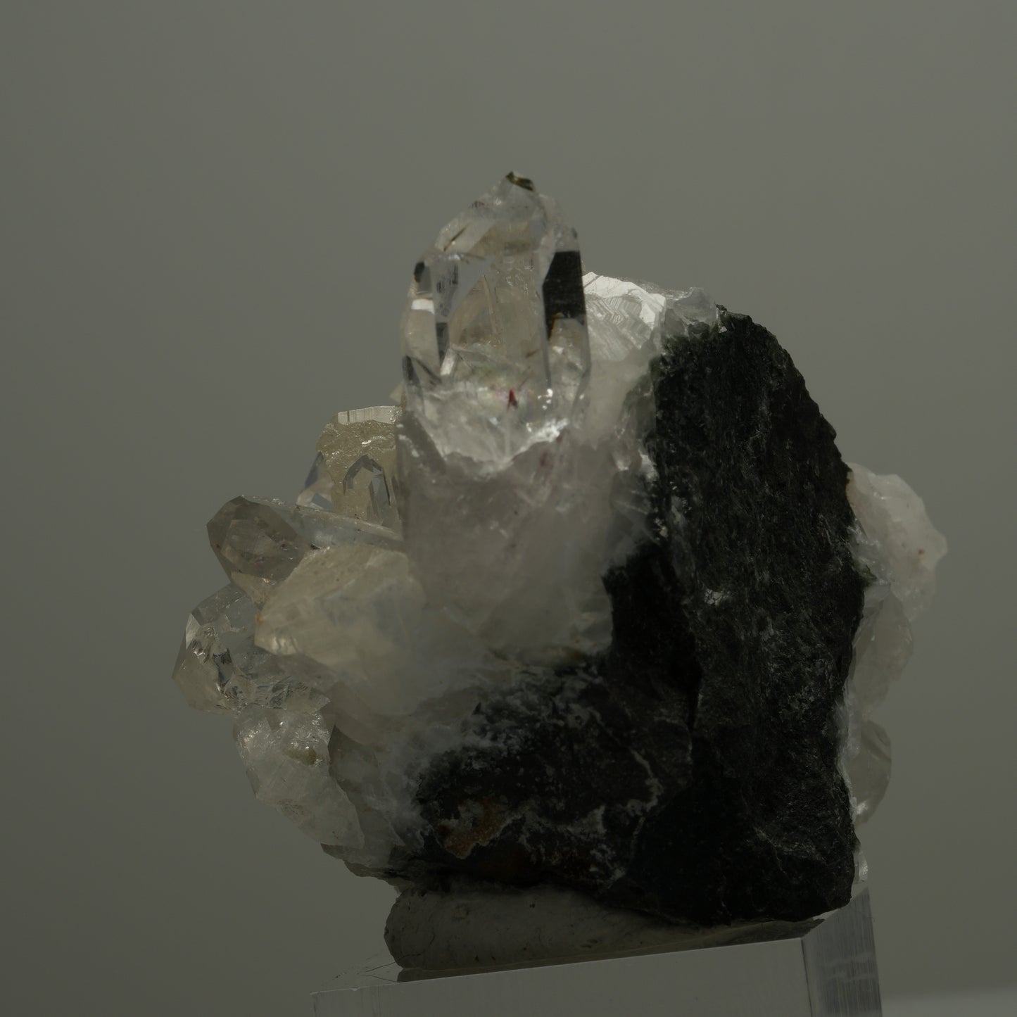 Harlekin Quarz, Calcit, Epidot auf Matrix Streep Mine, Goboboseb, Namibia 60*39*37mm #14521