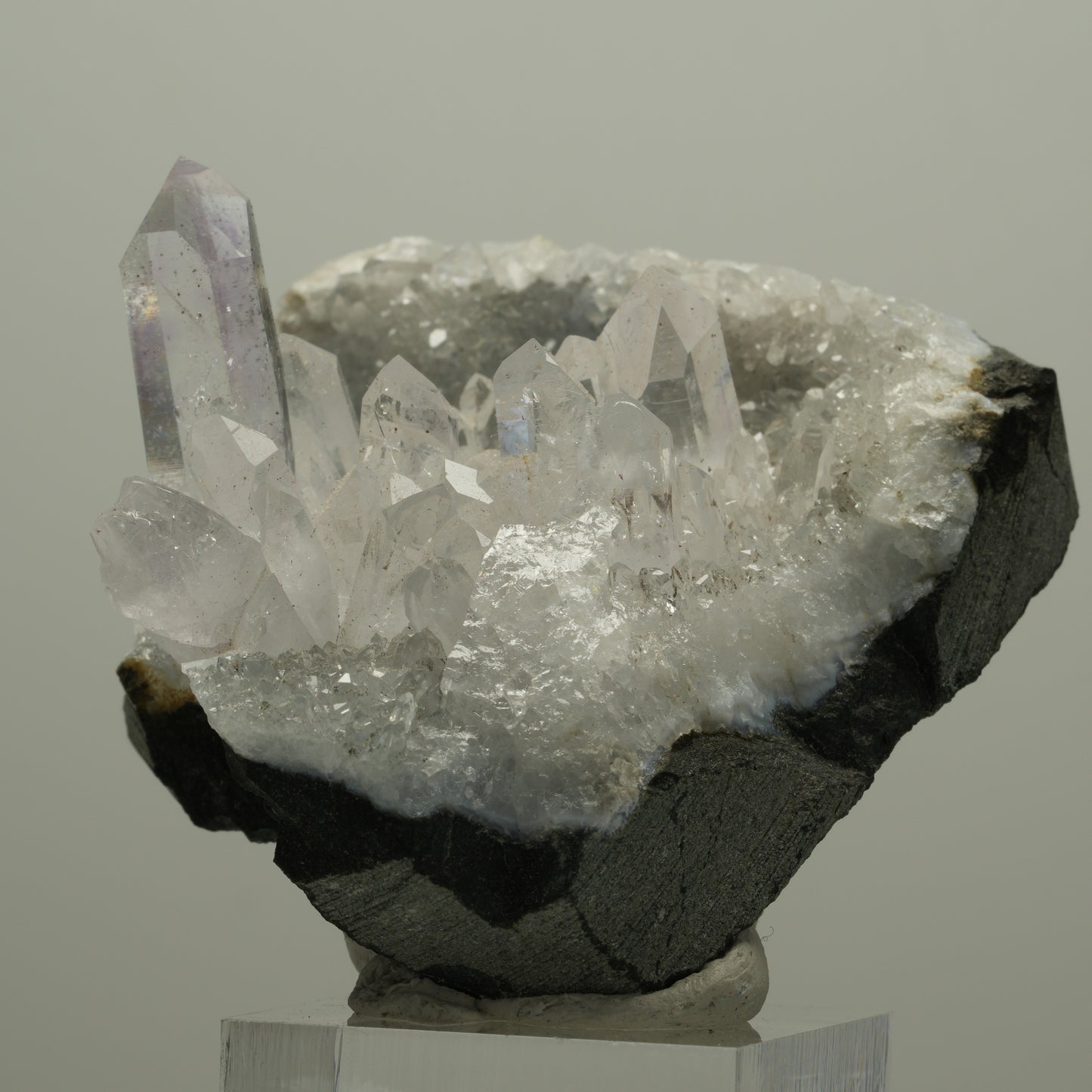 Klare Phantom Amethyst mit Hämatit auf Matrix Streep Mine, Goboboseb, Namibia 59*51*34mm #14522