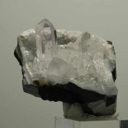 Klare Phantom Amethyst mit Hämatit auf Matrix Streep Mine, Goboboseb, Namibia 59*51*34mm #14522
