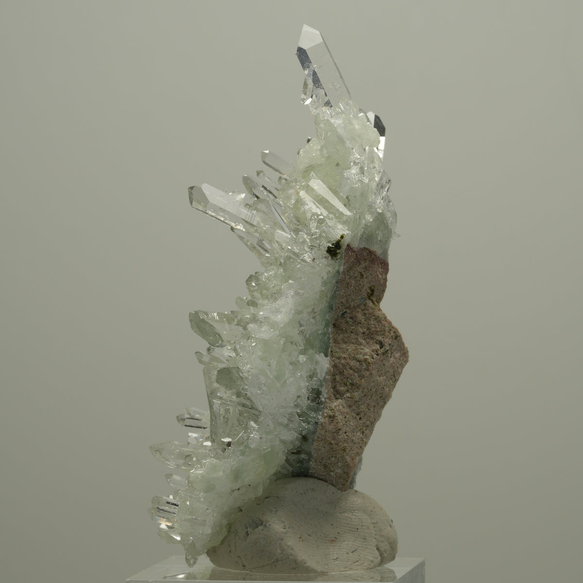 Starburst Quarz, Prehnit, Analcim auf Matrix Streep Mine, Namibia 62*28*27mm #14523