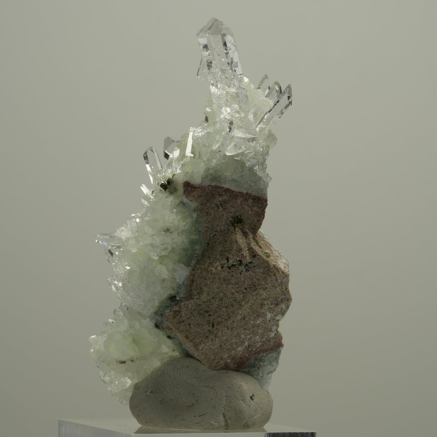 Starburst Quarz, Prehnit, Analcim auf Matrix Streep Mine, Namibia 62*28*27mm #14523