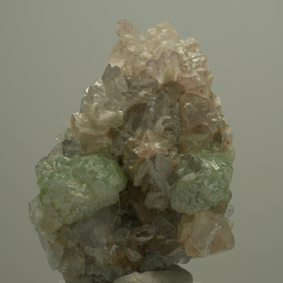 Harlekin Starburst Phantom Quarz, Calcit Prehnit auf Matrix Streep Mine Namibia 58*53*15mm #14526