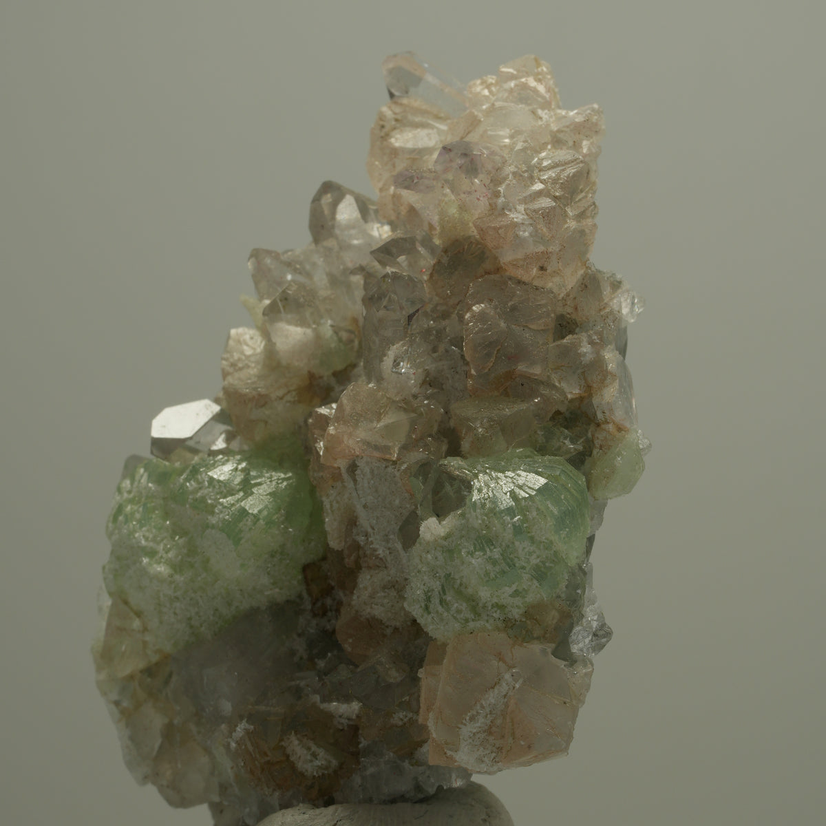 Harlekin Starburst Phantom Quarz, Calcit Prehnit auf Matrix Streep Mine Namibia 58*53*15mm #14526