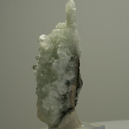 Klare Quarz, Prehnit, Calcit, Epidot auf Matrix Streep Mine, Namibia 65*30*19mm #14530