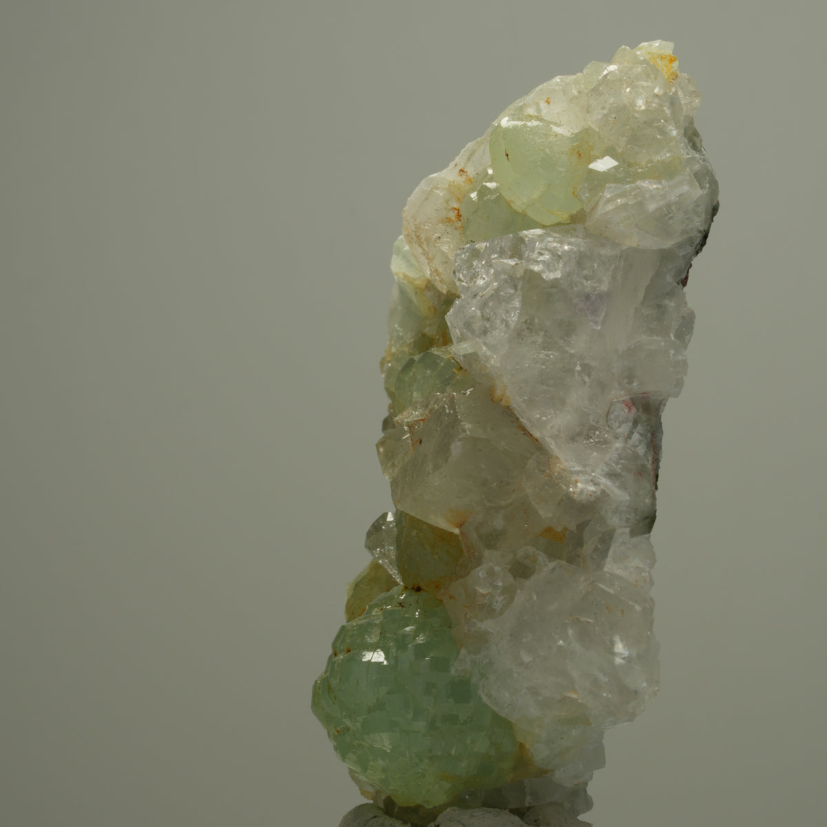 Prehnit, Quarz, Calcit, Epidot auf Matrix Streep Mine, Goboboseb, Namibia 68*46*22mm #14532