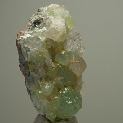 Prehnit, Quarz, Calcit, Epidot auf Matrix Streep Mine, Goboboseb, Namibia 68*46*22mm #14532