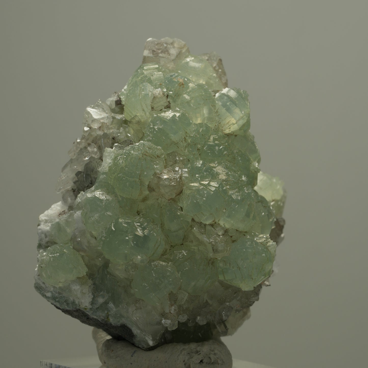 Starburst Quarz, Prehnit, Analcim, Hämatit auf Matrix Streep Mine, Namibia 52*48*26mm #14533