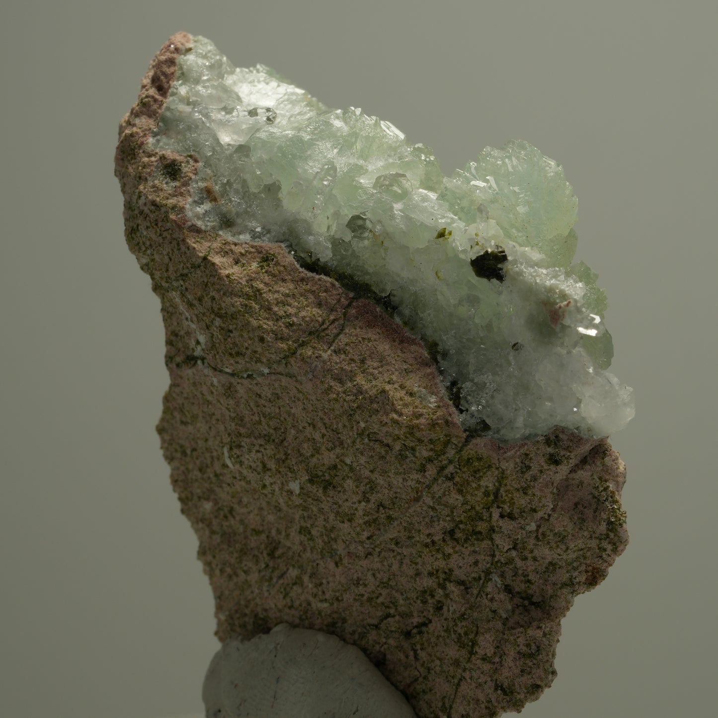 Starburst Quarz, Prehnit, Epidot, Hämatit auf Matrix Streep Mine, Namibia 56*54*25mm #14534