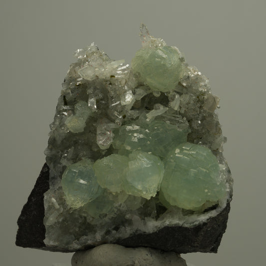 Harlekin Starburst Quarz, Prehnit, Calcit, Epidot, Analcim Streep Mine, Namibia 48*47*28mm #14535