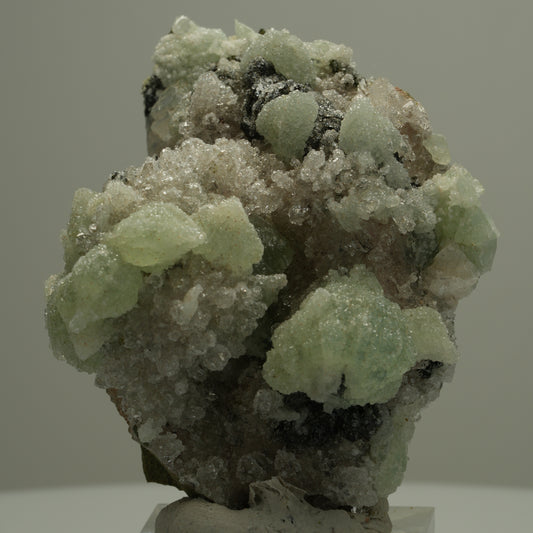 Seltene Quarz, Analcim, Prehnit, Calcit, Epidot Stufe Streep Mine, Namibia 60*45*36mm #14536