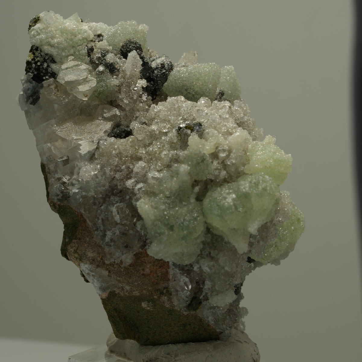 Seltene Quarz, Analcim, Prehnit, Calcit, Epidot Stufe Streep Mine, Namibia 60*45*36mm #14536