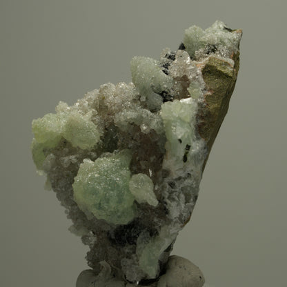 Seltene Quarz, Analcim, Prehnit, Calcit, Epidot Stufe Streep Mine, Namibia 60*45*36mm #14536