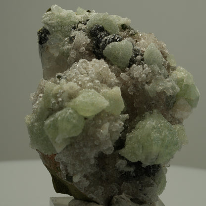 Seltene Quarz, Analcim, Prehnit, Calcit, Epidot Stufe Streep Mine, Namibia 60*45*36mm #14536