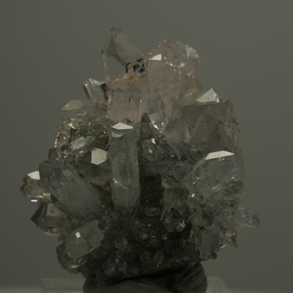 Harlekin Quarz, Calcit, Analcim Epidot auf Matrix Streep Mine Namibia 40*37*28mm #14541