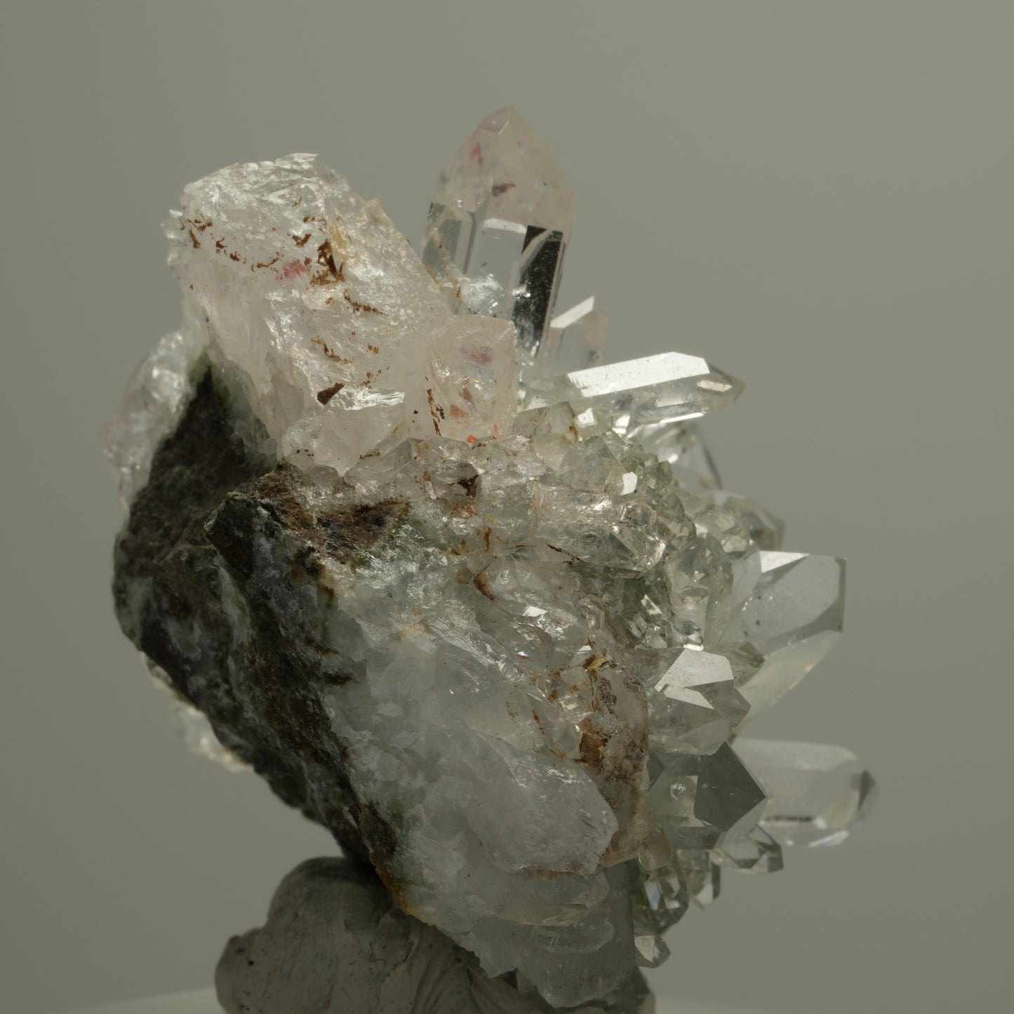 Harlekin Quarz, Calcit, Analcim Epidot auf Matrix Streep Mine Namibia 40*37*28mm #14541