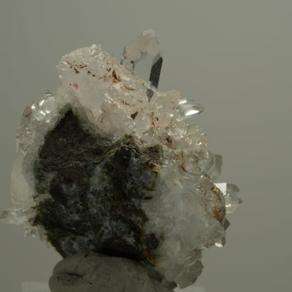Harlekin Quarz, Calcit, Analcim Epidot auf Matrix Streep Mine Namibia 40*37*28mm #14541