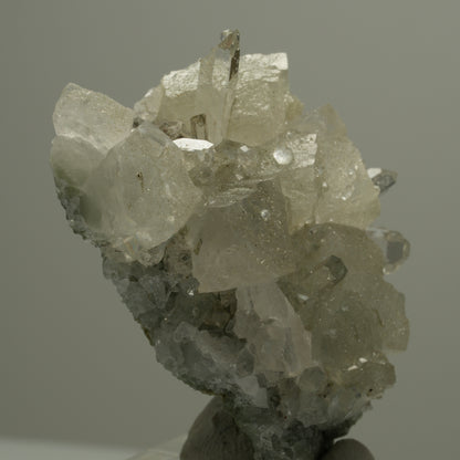 Klare Quarz, Calcit, Analcim Epidot auf Matrix Streep Mine Namibia 47*39*22mm #14542